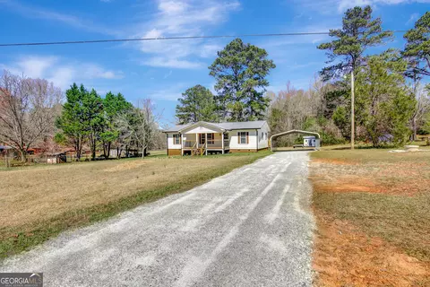 71 Walt Carmichael Rd, Newnan, GA 30263