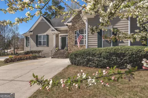 1491 Hada Ln, Lawrenceville, GA 30044