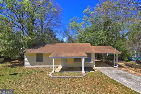 3831 Frances Dr, Macon, GA 31206