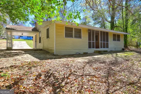Exterior - 3831 Frances Dr, Macon, GA 31206 photo 1 of 4