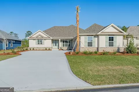 207 Jake Colton Dr, Kingsland, GA 31548