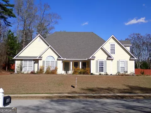 180 Sunderland Cir, Fayetteville, GA 30215