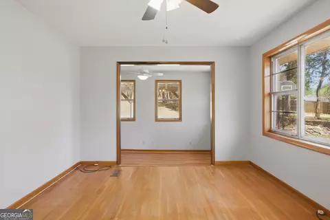 Living - 44 County Farm Rd Ext, Toccoa, GA 30577 photo 2 of 2