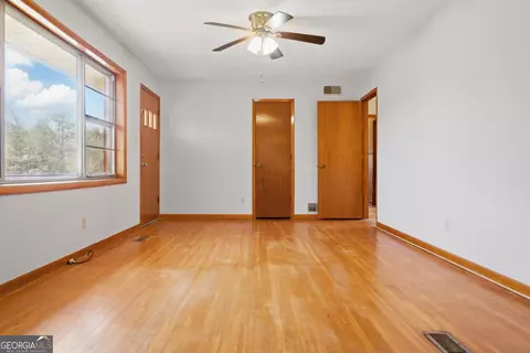 Living - 44 County Farm Rd Ext, Toccoa, GA 30577 photo 1 of 2