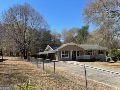 Exterior - 158 Oak Way Dr, Toccoa, GA 30577 photo 3 of 3