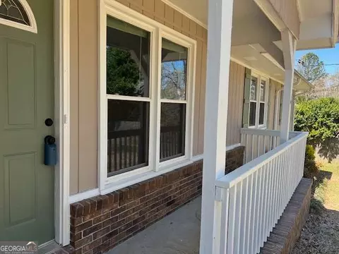 Exterior - 158 Oak Way Dr, Toccoa, GA 30577 photo 1 of 3