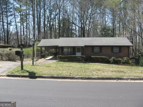 2102 Mulkey Rd SW, Marietta, GA 30008