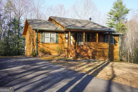 224 Buckshot Ln, Tiger, GA 30576