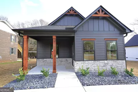 65 Magnolia St, Buchanan, GA 30113