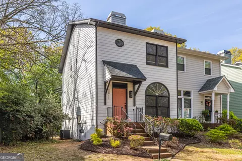 2411 Charleston Oaks Ln, Decatur, GA 30030