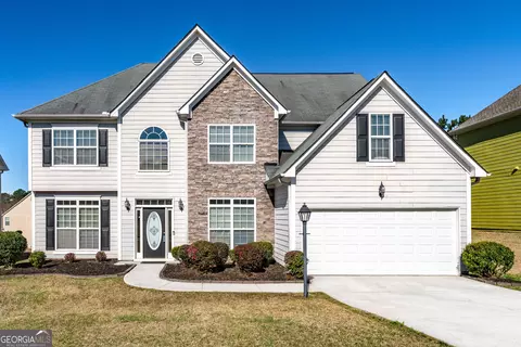 2373 Shady Maple Ln, Loganville, GA 30052