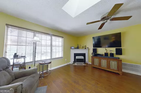 Living - 1429 Joyner Rd, Cairo, GA 39828 photo 2 of 2