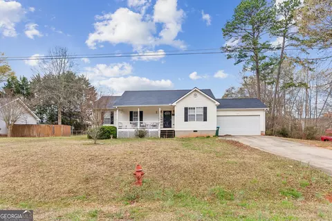 123 Chanticleer Rd, Commerce, GA 30529