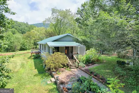 66 Stella Ln, Rabun Gap, GA 30568
