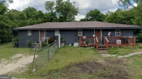 1085 Jessamine St, Macon, GA 31206