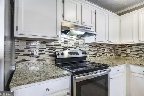 208 Blake Ter, Warner Robins, GA 31088 photo 10