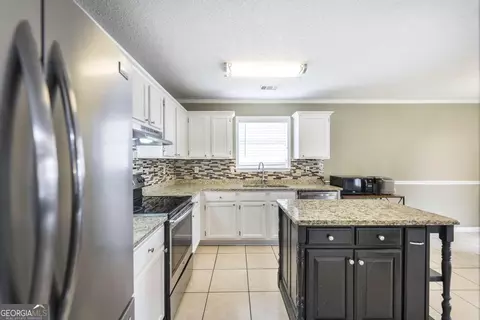 208 Blake Ter, Warner Robins, GA 31088 photo 11