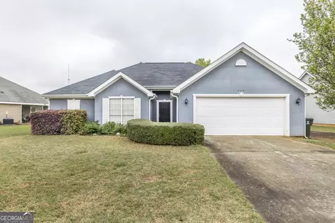 208 Blake Ter, Warner Robins, GA 31088