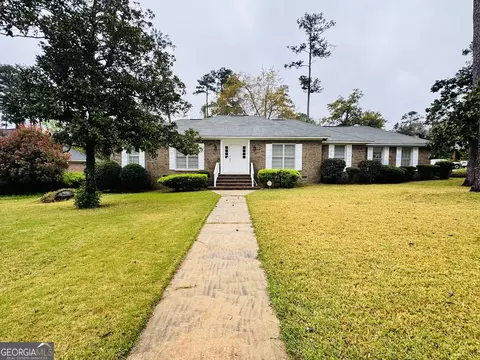 1804 Valley Rd, Albany, GA 31707