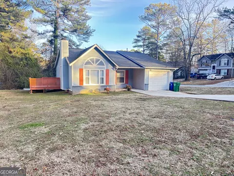 1952 Marbut Forest Dr, Lithonia, GA 30058