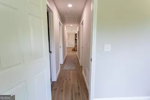 Entry Way - 1073 We King Rd, Commerce, GA 30530 photo 1 of 4