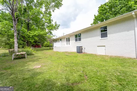 Exterior - 1073 We King Rd, Commerce, GA 30530 photo 7 of 17