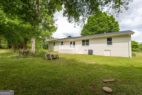 Exterior - 1073 We King Rd, Commerce, GA 30530 photo 14 of 17