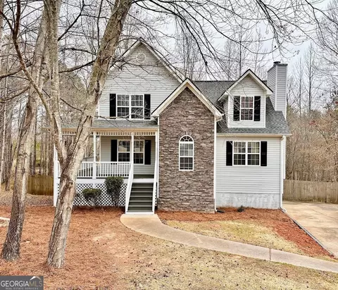 522 Victoria Ct, Temple, GA 30179