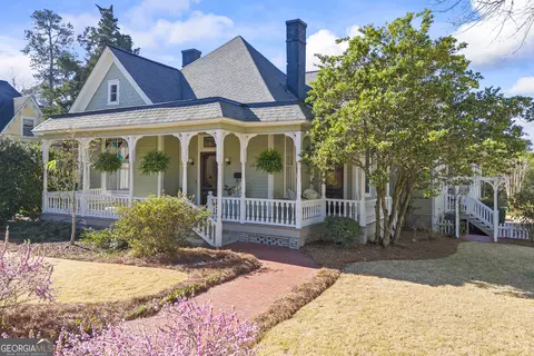 248 E Church St, Elberton, GA 30635