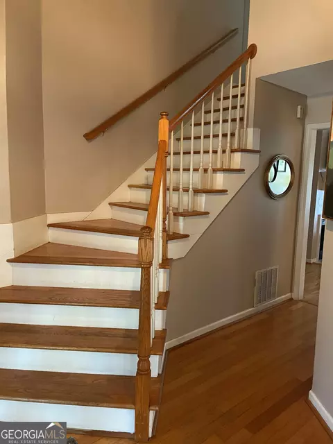 Entry Way - 103 Chinaberry Ln, Lagrange, GA 30240 photo 1 of 7
