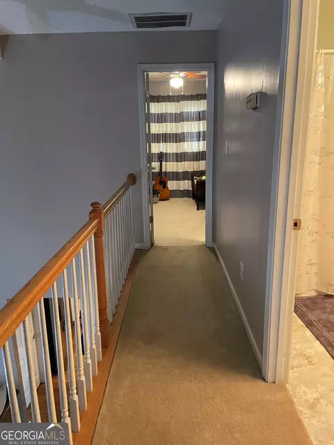 Entry Way - 103 Chinaberry Ln, Lagrange, GA 30240 photo 7 of 7