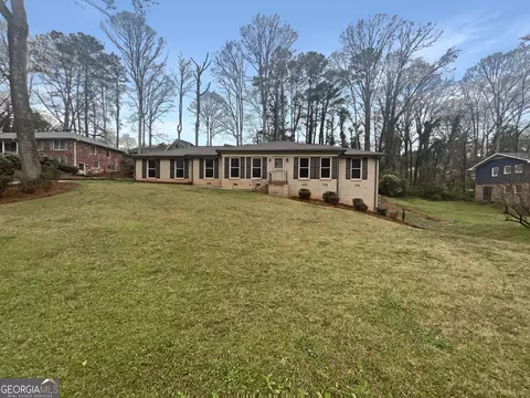 724 Dukehart Ct, Stone Mountain, GA 30083