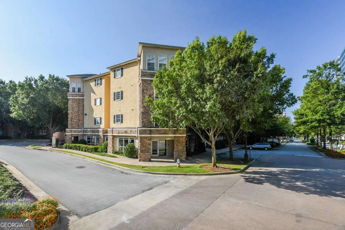 10 Perimeter Summit Blvd NE Unit 1208  