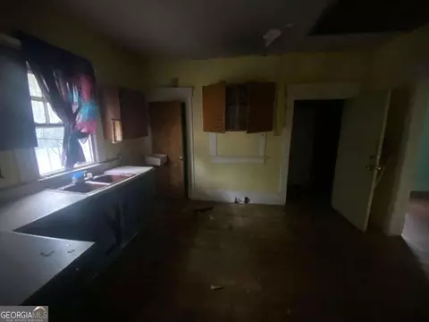 1082 Crescent Ave, Macon, GA 31204 photo 3