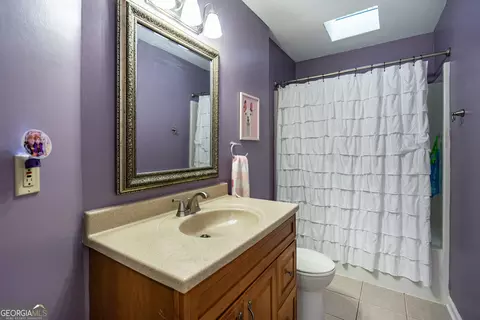 Bath - 121 Taylor Len Dr, Lagrange, GA 30240 photo 5 of 5