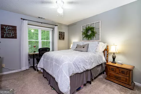 Bedroom - 121 Taylor Len Dr, Lagrange, GA 30240 photo 5 of 5