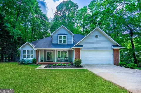 121 Taylor Len Dr, Lagrange, GA 30240