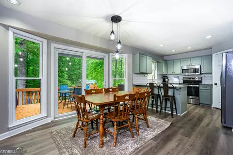 Dining - 121 Taylor Len Dr, Lagrange, GA 30240 photo 3 of 4