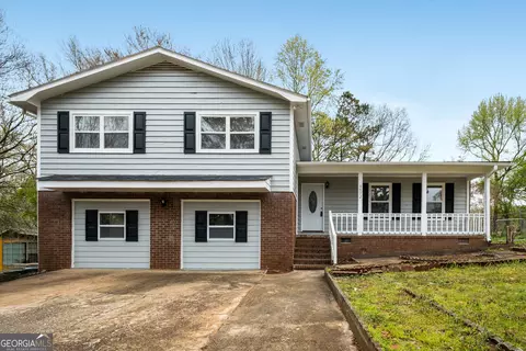 6972 Vesta Brook Dr, Morrow, GA 30260