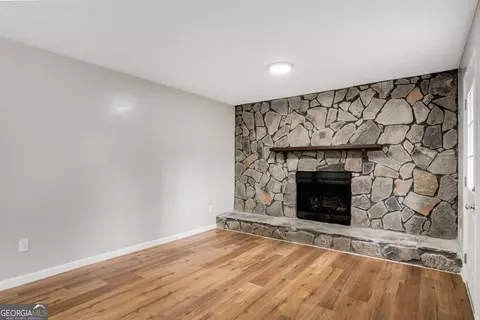 Living - 6972 Vesta Brook Dr, Morrow, GA 30260 photo 6 of 7