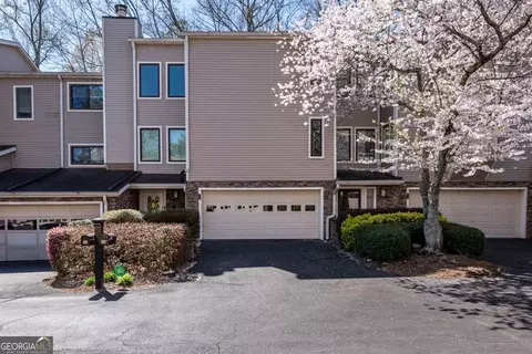 58 Basswood Cir #29, Atlanta, GA 30328