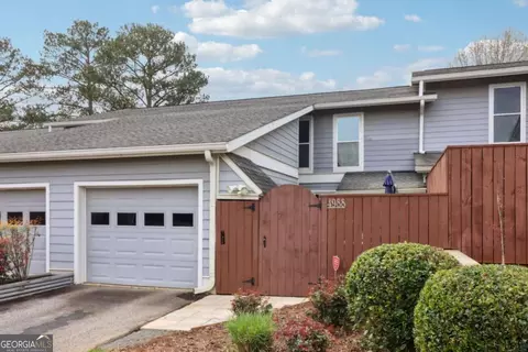 4988 Meadow Ln, Marietta, GA 30068