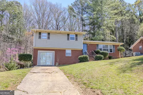 215 Alfred Ave SE, Rome, GA 30161
