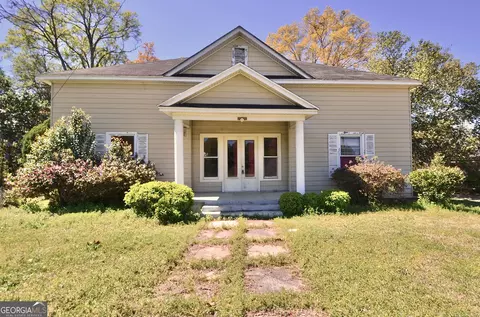 5327 Pine St, Eastman, GA 31023