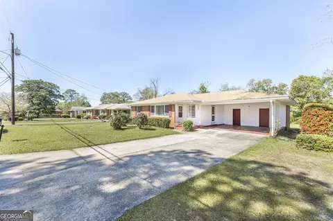 3132 Stratford Dr #1, Macon, GA 31211