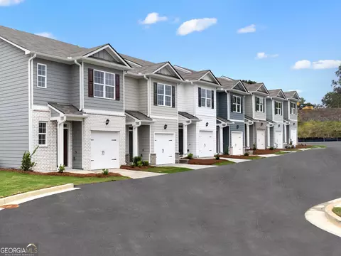 1005 N 2nd Ave NW #8, Rome, GA 30165