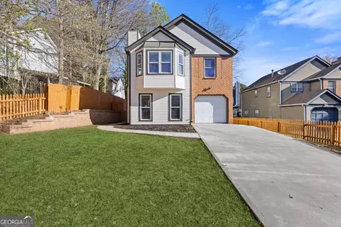 4990 Saxony Ct, Stone Mountain, GA 30083