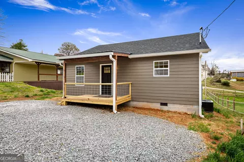 196 Main St, Ducktown, TN 37326