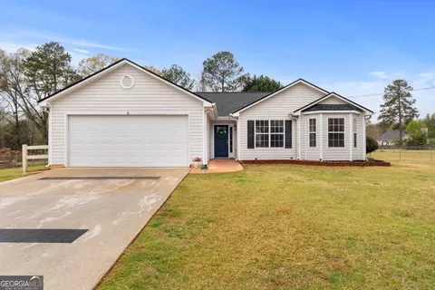 176 Floresta Dr, Mcdonough, GA 30252