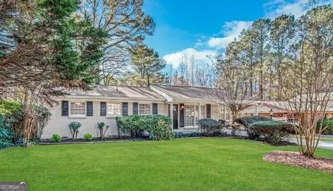 2509 Appomattox Dr, Decatur, GA 30034